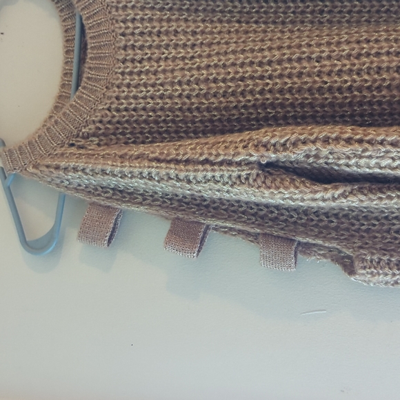 Kloth & Clover Sweater - Picture 3 of 6